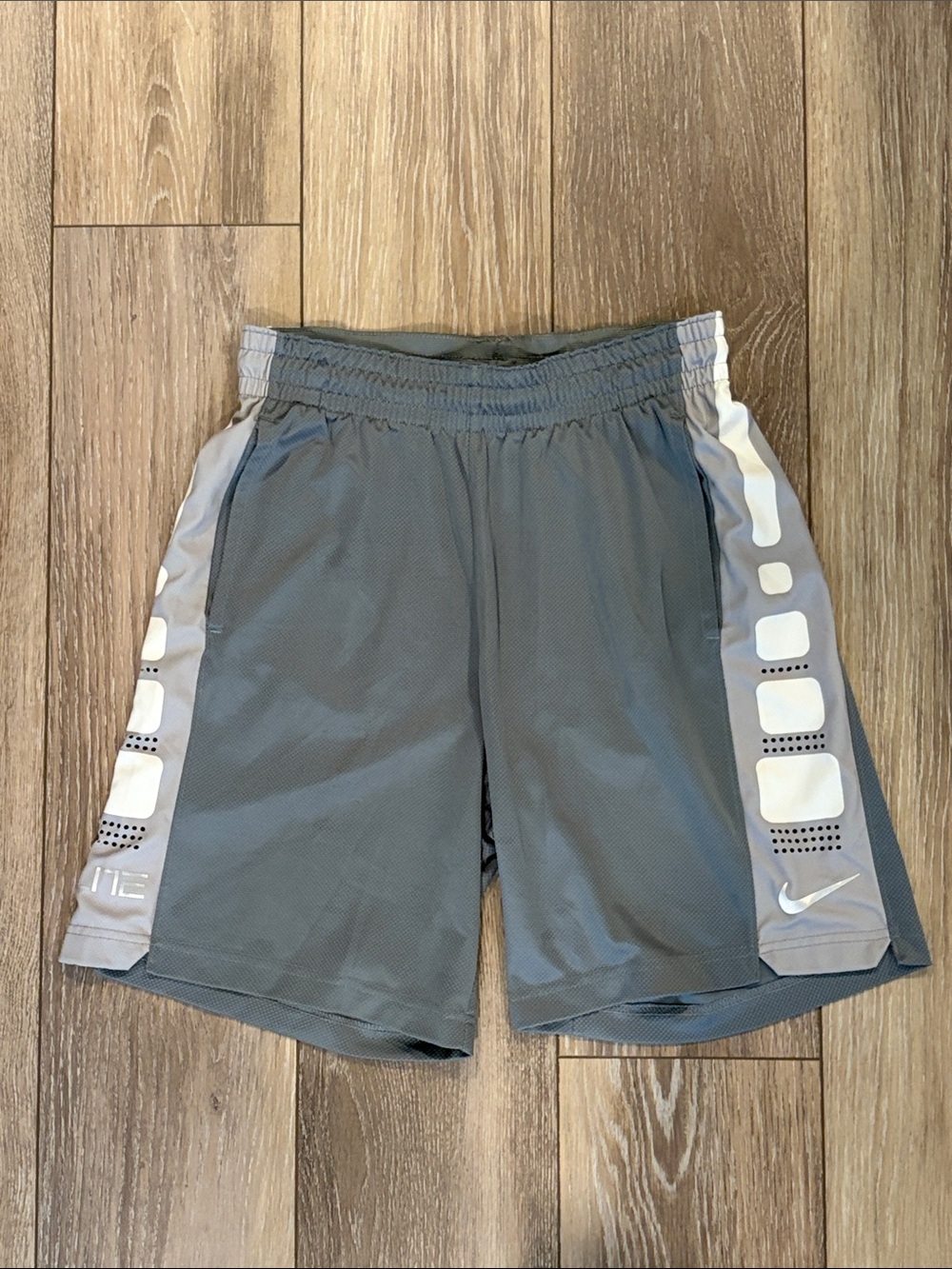 Nike Men's Gray Athletic Elite Shorts with Light Gray Side Panels